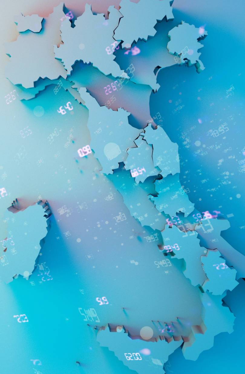 Una grafica dai toni blu e azzurri che raffigura la penisola italiana e le sue varie regioni.